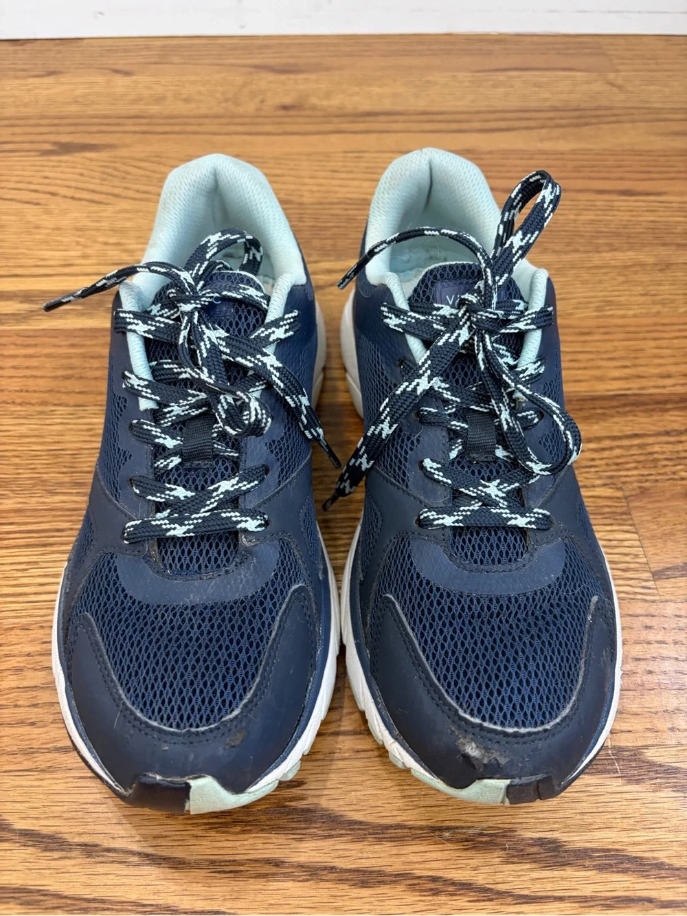 Vionic Navy Drift Tokyo Leisure Sneaker (8.5)